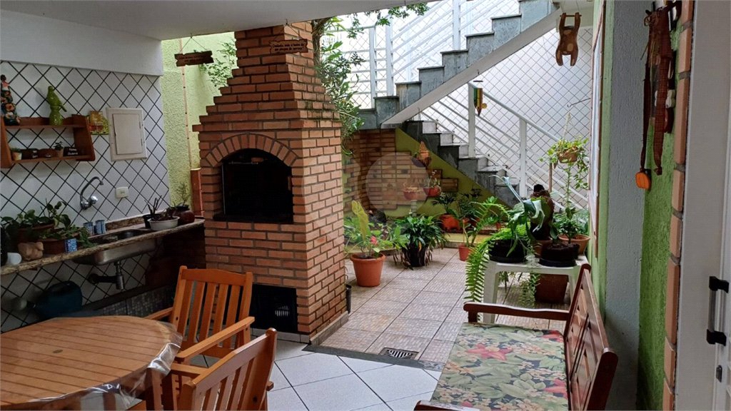 Casa à venda com 5 quartos, sendo 1 suíte,  em Vila Isolina Mazzei, São Paulo, SP