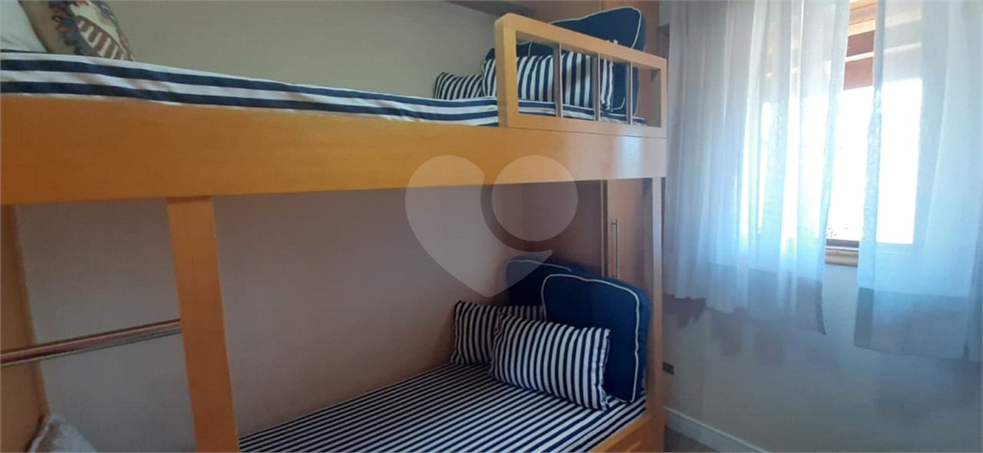 Casa à venda com 4 quartos, sendo 2 suítes,  em Jardim Paraíso, São Paulo, SP