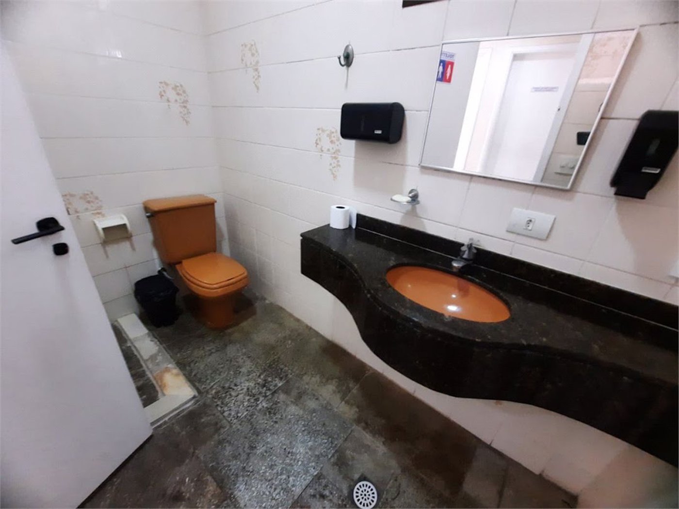 Apartamento à venda, 108 m² por R$ 690.000,00 - Vila Alzira - Guarujá/SP
