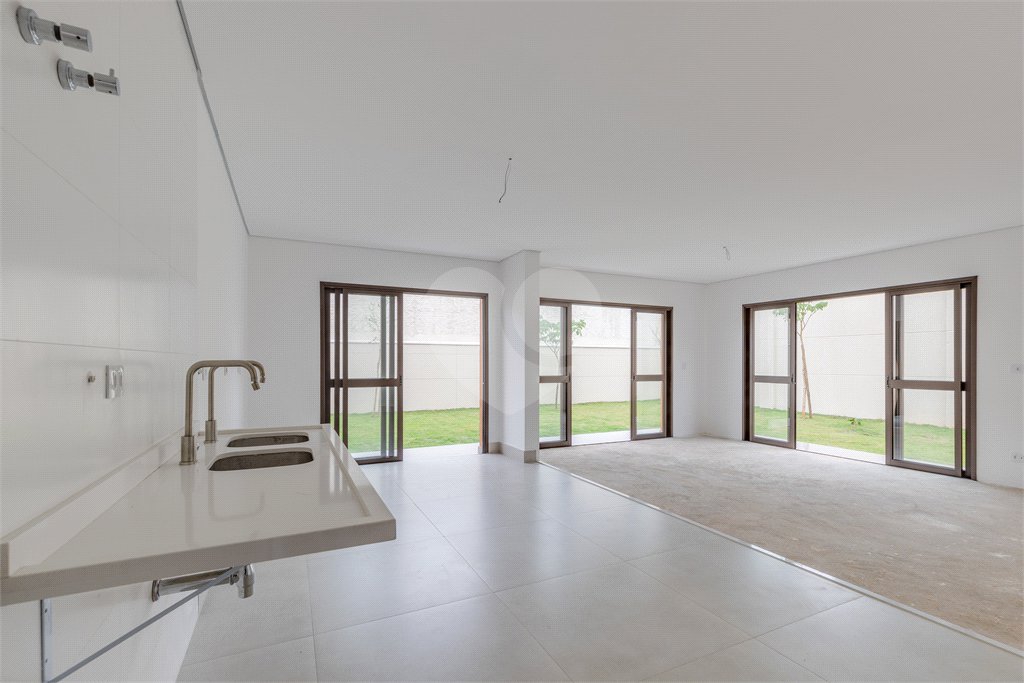 Casa à venda com 4 suítes no condomínio Collina Di Fiori, São Paulo - SP