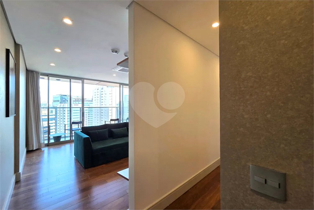 Apartamento à venda ou para alugar com 2 quartos, sendo 1 suíte, em Vila Olímpia, São Paulo, SP