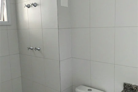 Apartamento à venda com 3 suítes em Jardim Caboré, São Paulo, SP