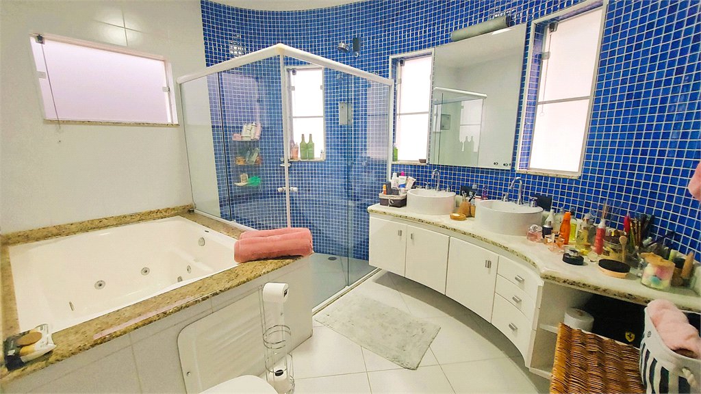Casa à venda com 3 suítes no condomínio Residencial Villa dos Inglezes, Sorocaba - SP