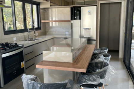 Casa à venda ou para alugar com 3 suítes no condomínio São Joaquim, Vinhedo - SP
