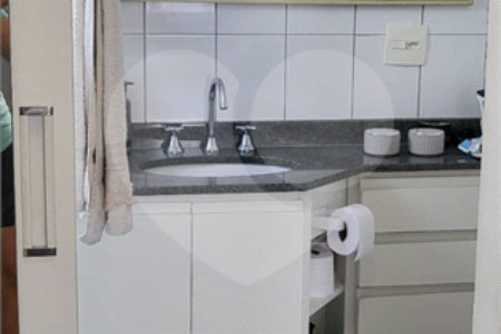 Apartamento à venda com 2 quartos, sendo 1 suíte, em Barra Funda, São Paulo, SP