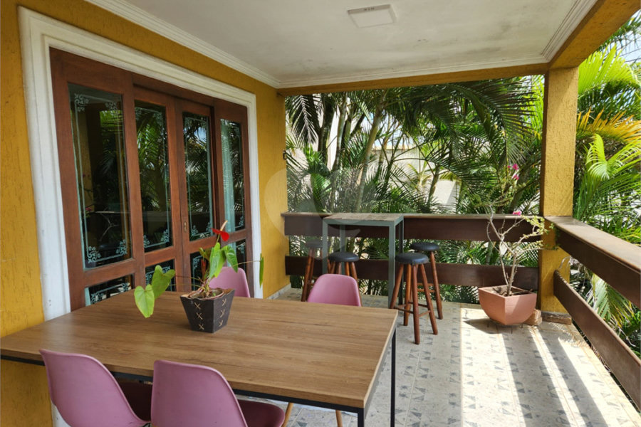 Casa à venda com 5 suítes no condomínio Suíça da Cantareira, Mairiporã - SP