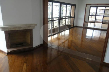 Apartamento à venda com 4 suítes em Vila Andrade, São Paulo, SP