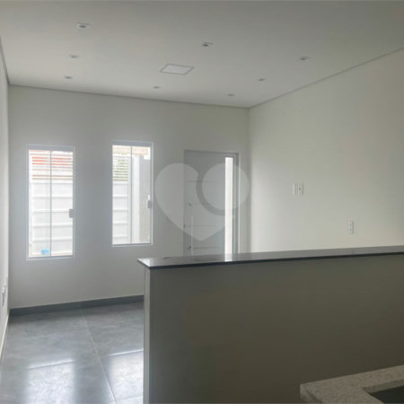 Casa à venda com 2 quartos, sendo 1 suíte, em Jardim Vergínia, Sorocaba, SP