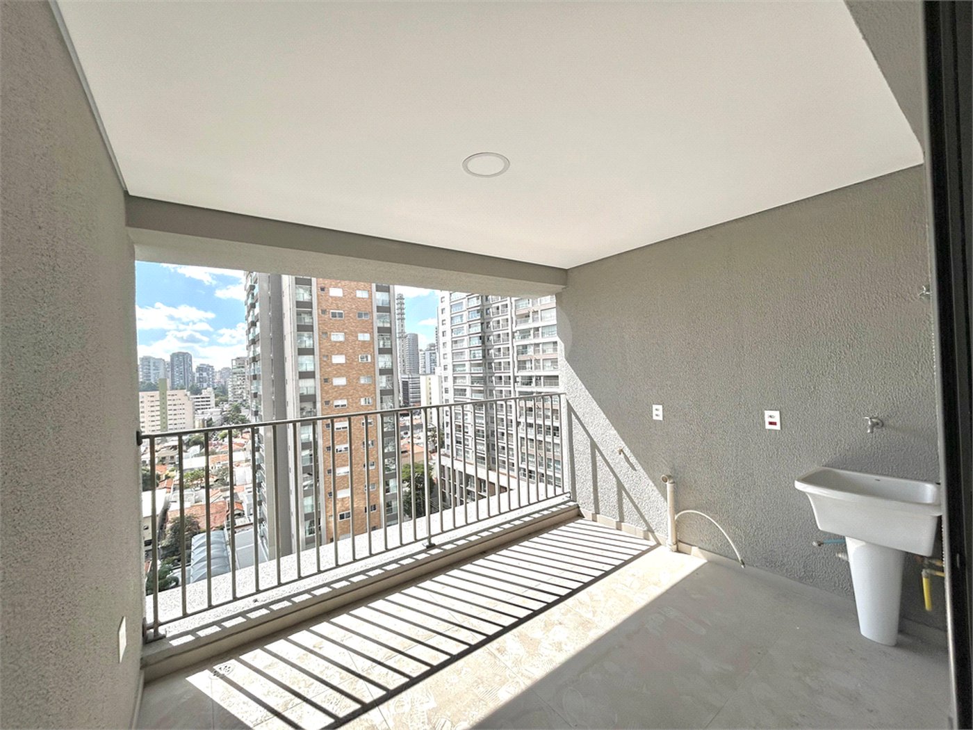 Apartamento à venda com 2 suítes em Brooklin, São Paulo, SP