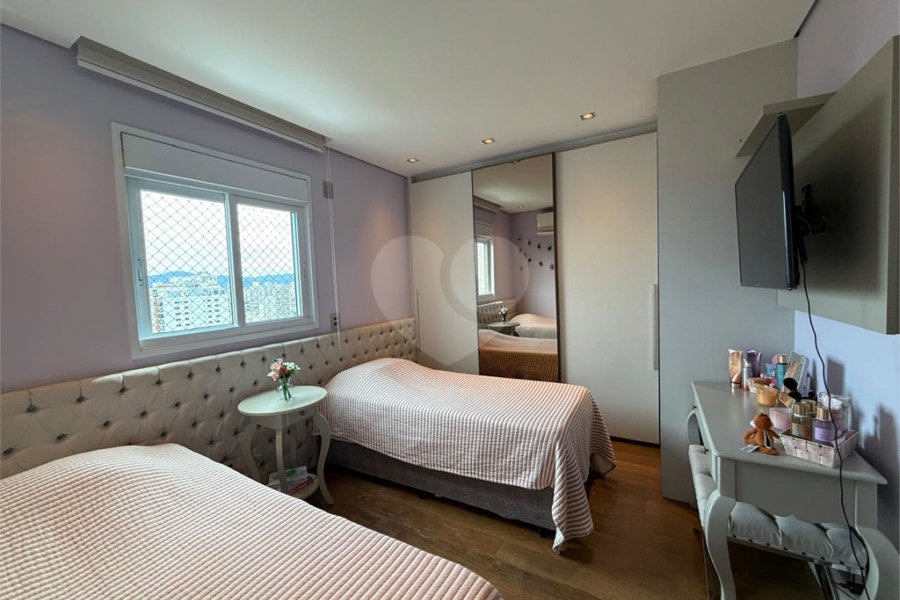 Apartamento à venda com 3 suítes em Santana, São Paulo, SP