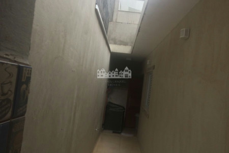 Casa à venda com 2 suítes em Nova Cerejeira, Atibaia, SP