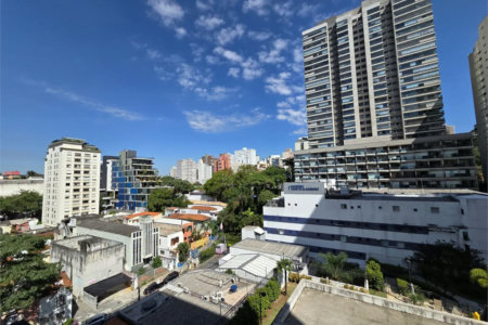 Apartamento à venda com 2 quartos, sendo 1 suíte, em Pinheiros, São Paulo, SP