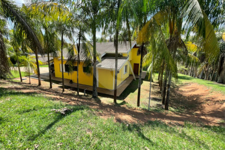 Sítio à venda com 4 suítes em Loteamento Vale das Flores, Atibaia, SP