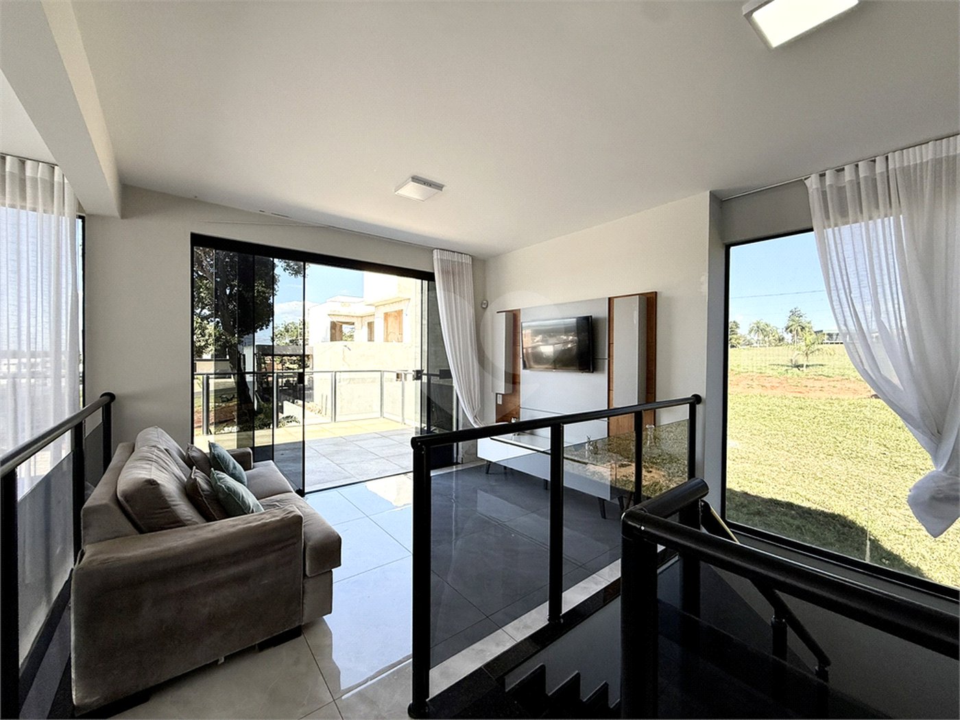 Casa à venda com 3 quartos, sendo 1 suíte,  em Terras de Santa Cristina XIII Setor Marina, Paranapanema, SP
