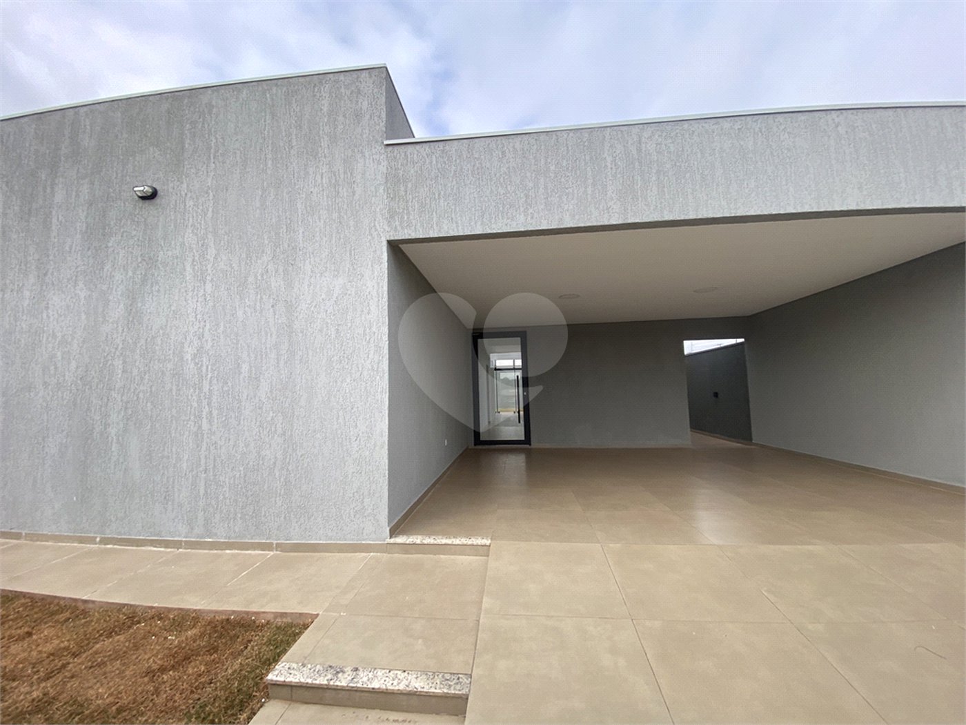 Casa à venda com 3 suítes em Jardim Estoril, Ponta Porã, MS