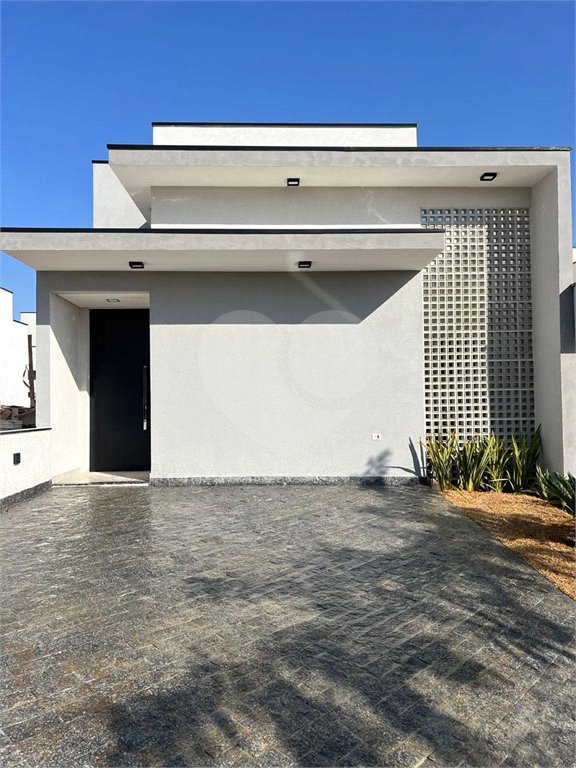 Casa à venda com 3 quartos, sendo 1 suíte,  no condomínio Villagio Ipanema I, Sorocaba - SP