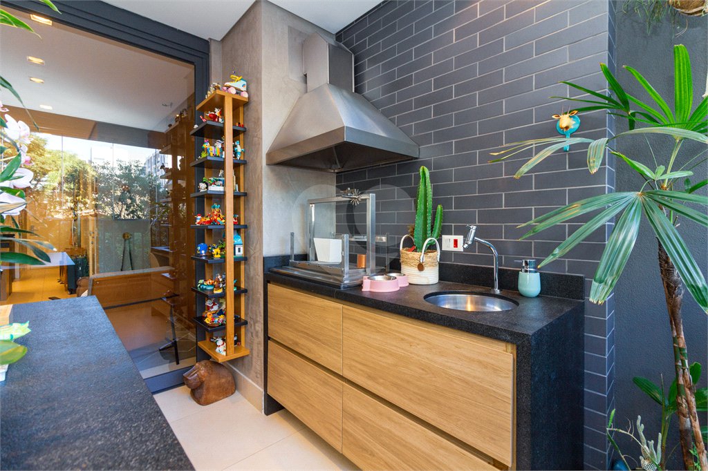 Apartamento à venda com 3 suítes em Brooklin, São Paulo, SP