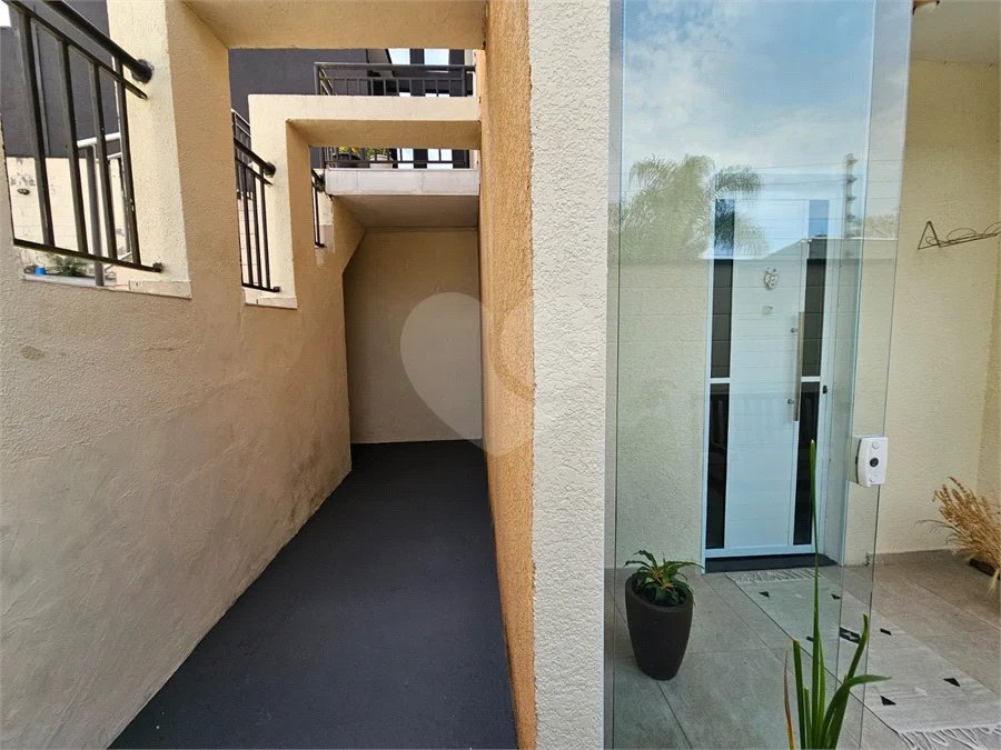 APTO TERREO COM QUINTYAL AMPLO, 2 QUARTOS 1 SUITE ,R$ 440 MIL