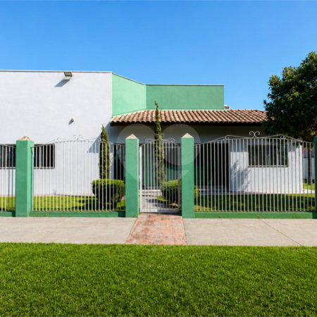 Casa Térrea à venda com 3 quartos, sendo 1 suíte, no Centro, Chapada dos Guimarães, MT