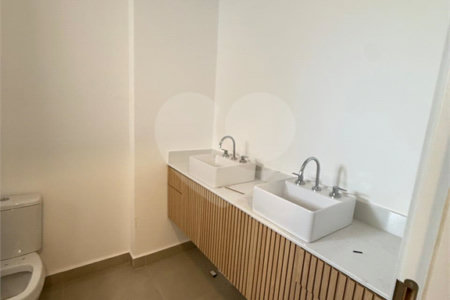 Apartamento para alugar com 3 suítes em Vila Helena, Atibaia, SP
