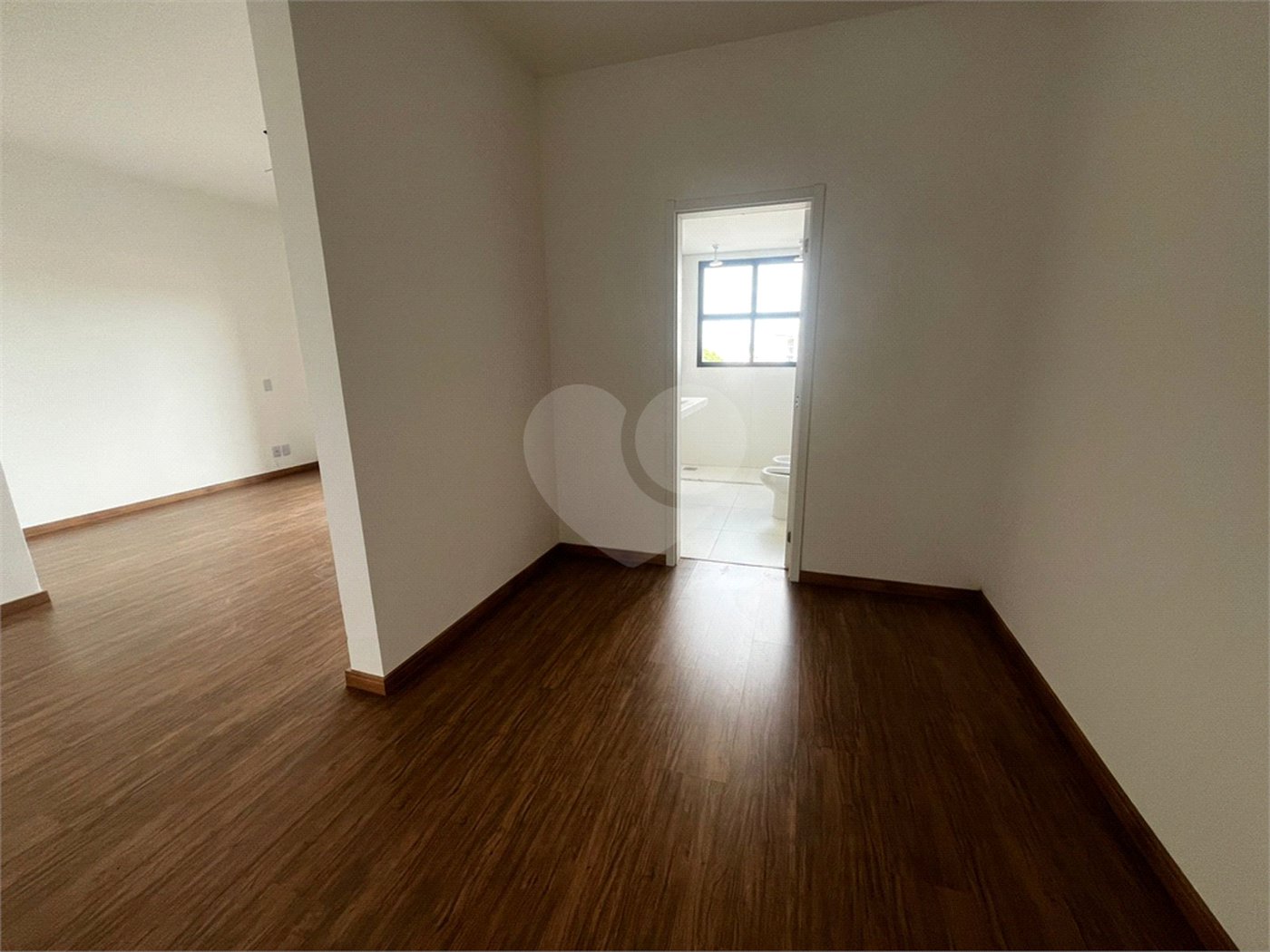 Apartamento à venda com 3 suítes no Centro, Itapetininga, SP