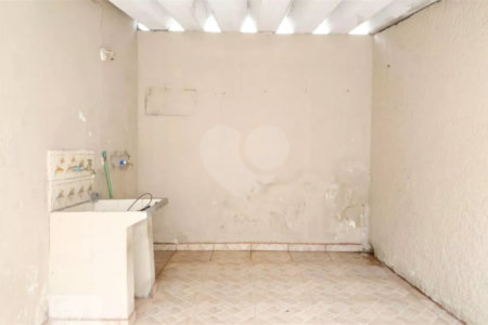 Casa Térrea à venda com 5 quartos, sendo 2 suítes, em Vila Mazzei, São Paulo, SP