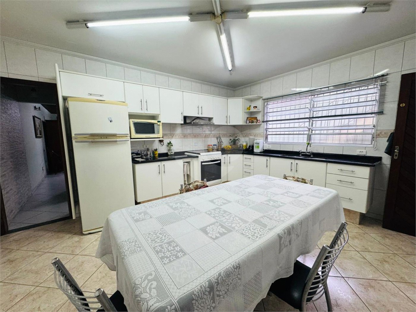 Casa à venda com 3 quartos, sendo 1 suíte,  em Vila Galvão, Guarulhos, SP