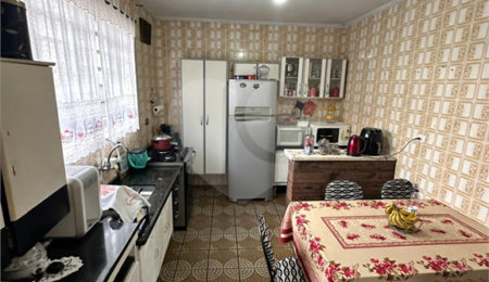 Sobrado à venda com 4 quartos, sendo 2 suítes,  em Tucuruvi, São Paulo, SP