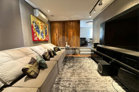 Apartamento à venda com 4 suítes em Tatuapé, São Paulo, SP