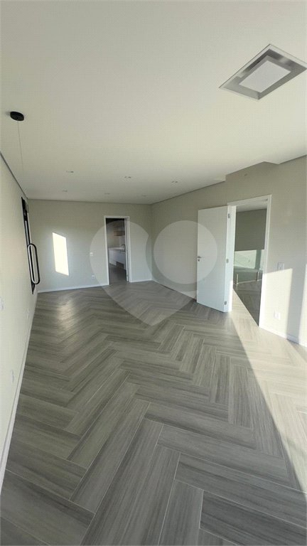 Casa à venda com 3 suítes no condomínio Vale das Águas, Bragança Paulista - SP