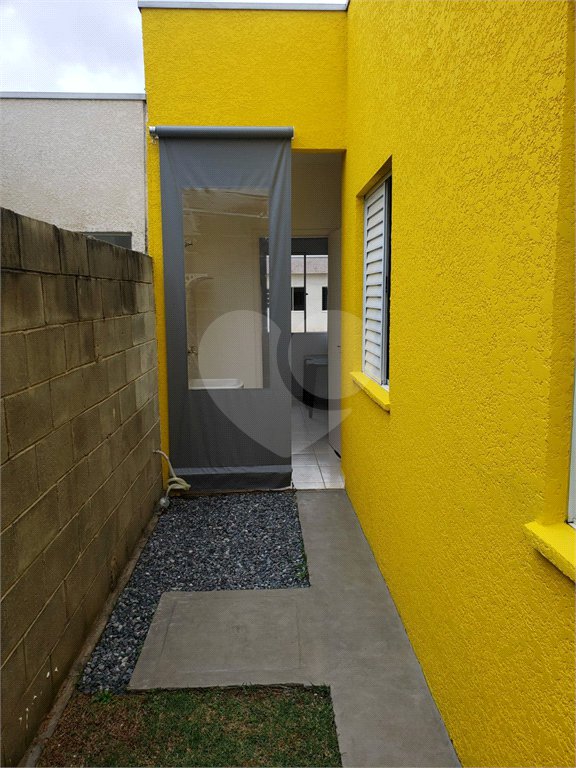 Casa à venda com 2 quartos no condomínio Novo Horizonte, Itapetininga - SP