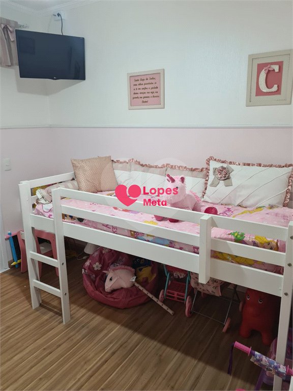 A VENDA BELISSIMO APARTAMENTO NO BAIRRO URBANOVA I, 2 QUARTOS 1 SENDO SUITE, 3 BANHEIROS E 2 VAGAS,