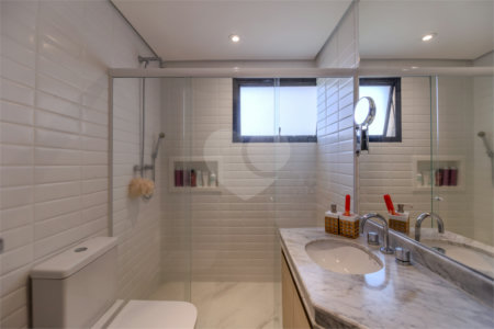 Apartamento à venda com 4 suítes em Paraíso do Morumbi, São Paulo, SP