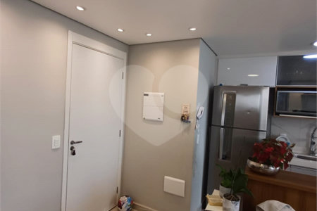 Apartamento à venda com 2 quartos em Parque Industrial Tomas Edson, São Paulo, SP