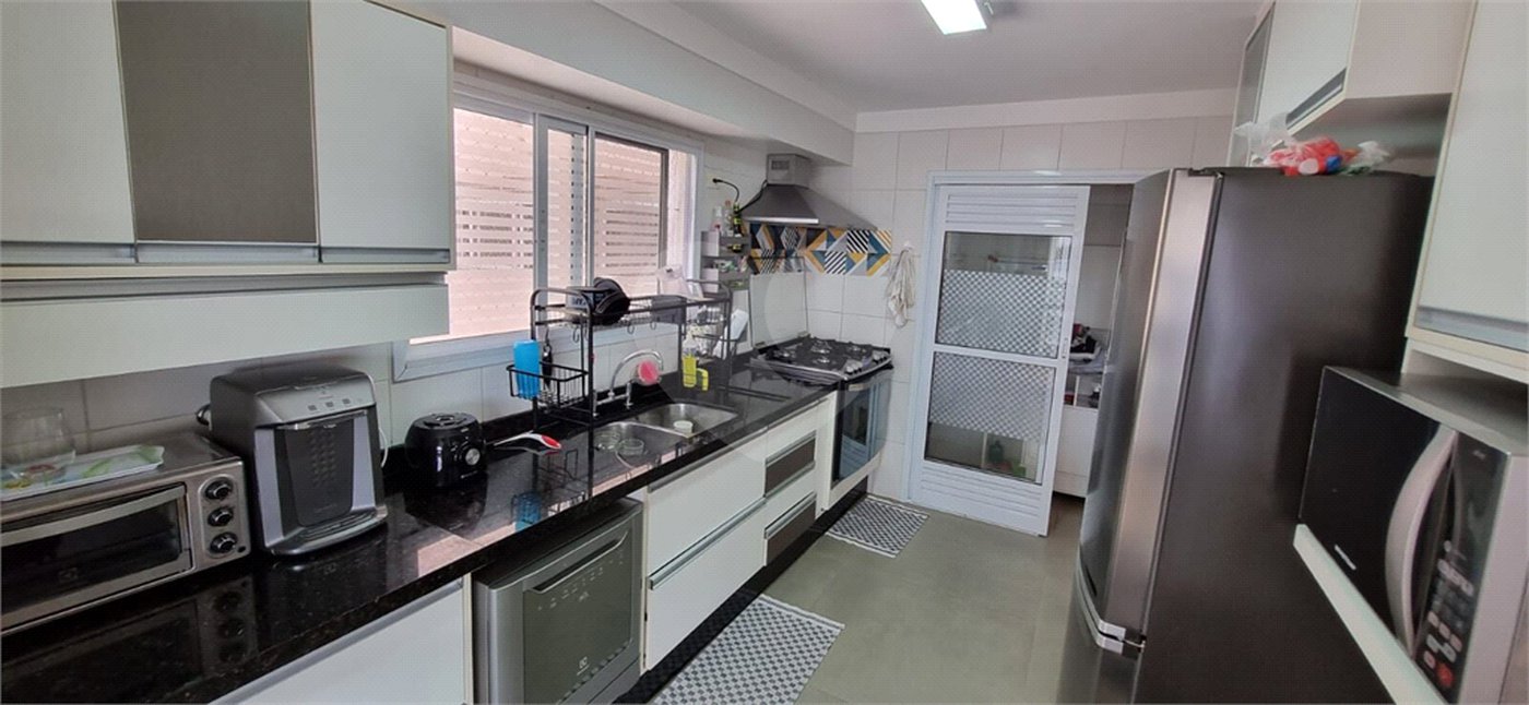 Apartamento à venda com 4 quartos, sendo 2 suítes,  em Jardim Esplanada, São José dos Campos, SP