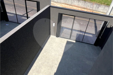 Sobrado para alugar com 3 quartos, sendo 1 suíte, em Vila Petrópolis, Atibaia, SP