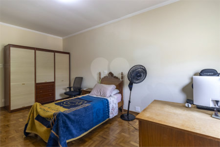 Casa à venda com 5 quartos, sendo 1 suíte, em Vila Nova Conceição, São Paulo, SP