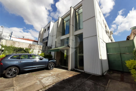 Sobrado à venda com 1 quarto, sendo 3 suítes, em Chácara Santo Antônio (zona Sul), São Paulo, SP