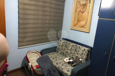 Casa à venda com 3 quartos, sendo 1 suíte, no condomínio Residencial Gabriela, São Paulo - SP