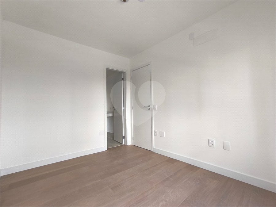 Apartamento à venda ou para alugar com 3 suítes em Água Branca, São Paulo, SP