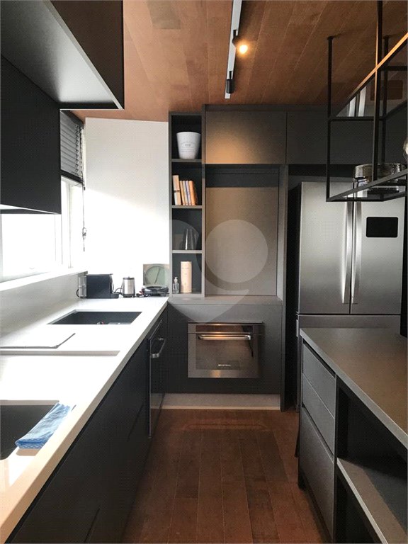 Apartamento à venda com 2 suítes em Vila Nova Conceição, São Paulo, SP