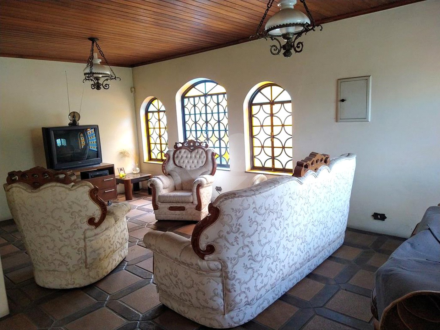 Casa à venda ou para alugar com 4 suítes em Vila Comercial, São Paulo, SP