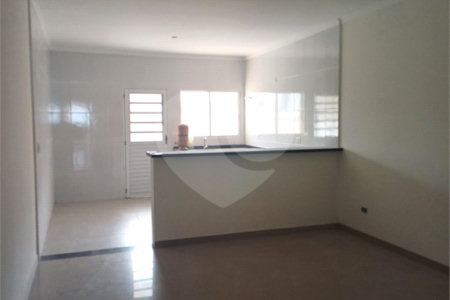 Sobrado à venda com 3 suítes em Vila Gustavo, São Paulo, SP