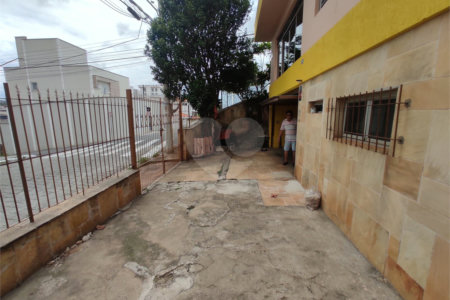 Casa à venda com 4 quartos, sendo 1 suíte, em Vila Galvão, Guarulhos, SP