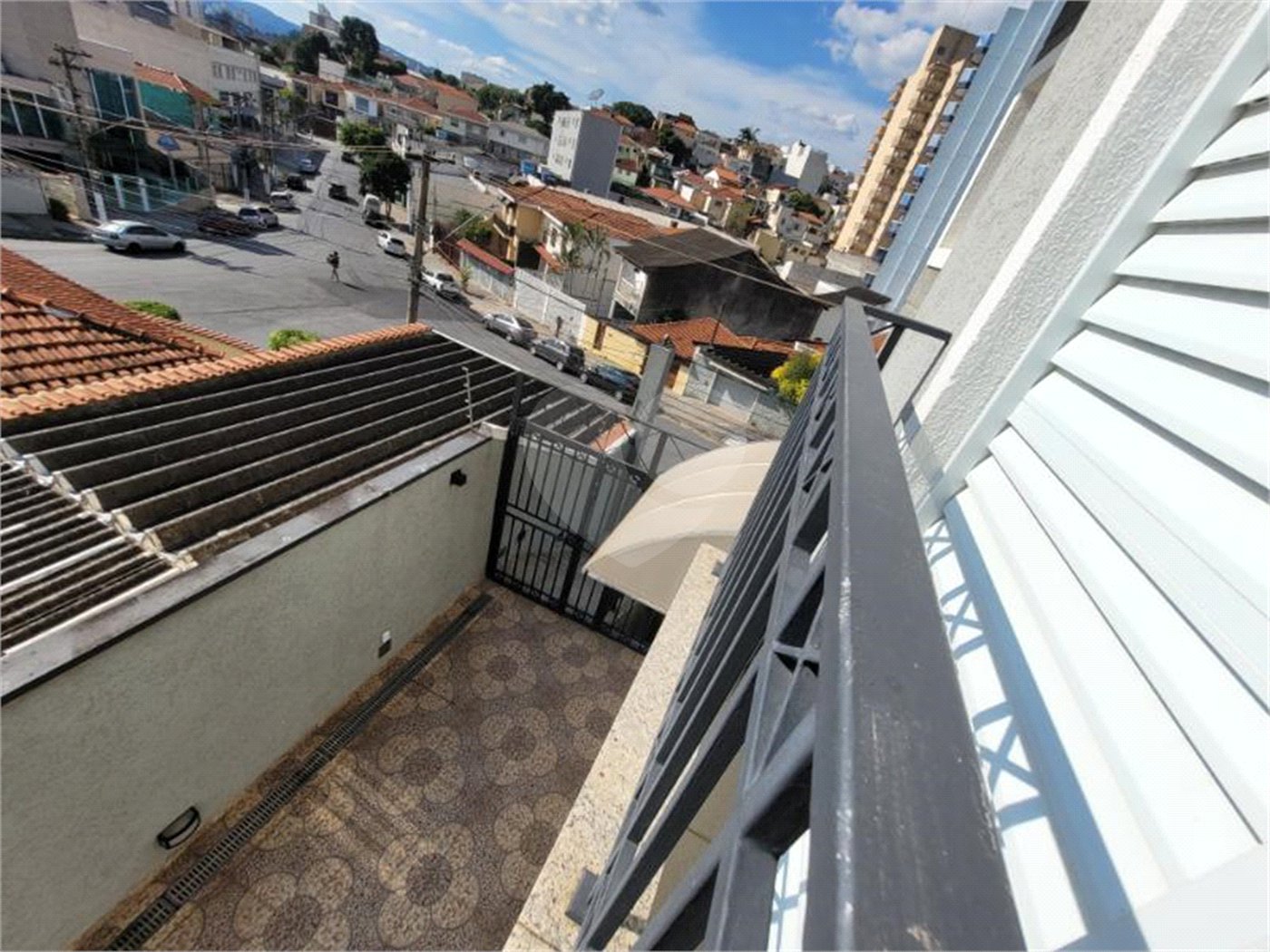 Casa à venda com 3 quartos, sendo 1 suíte,  no condomínio Maximus I, São Paulo - SP
