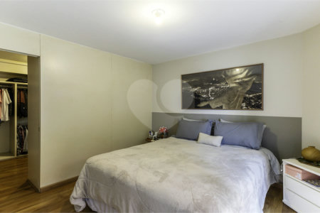 Apartamento para alugar com 1 suíte em Real Parque, São Paulo, SP