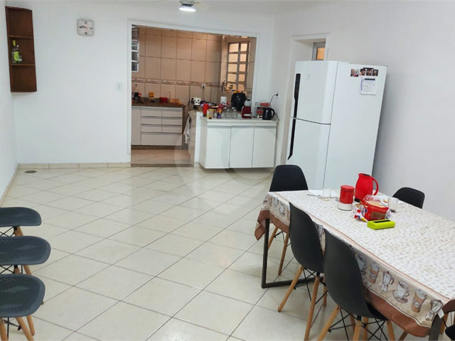 Sobrado à venda com 15 quartos, sendo 1 suíte,  em Tucuruvi, São Paulo, SP
