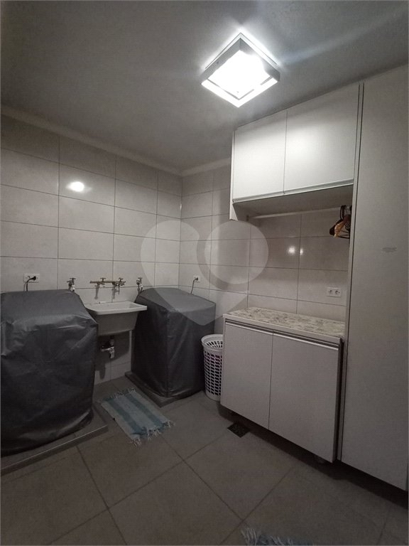 Casa à venda com 3 suítes no condomínio Aruã, Mogi das Cruzes - SP