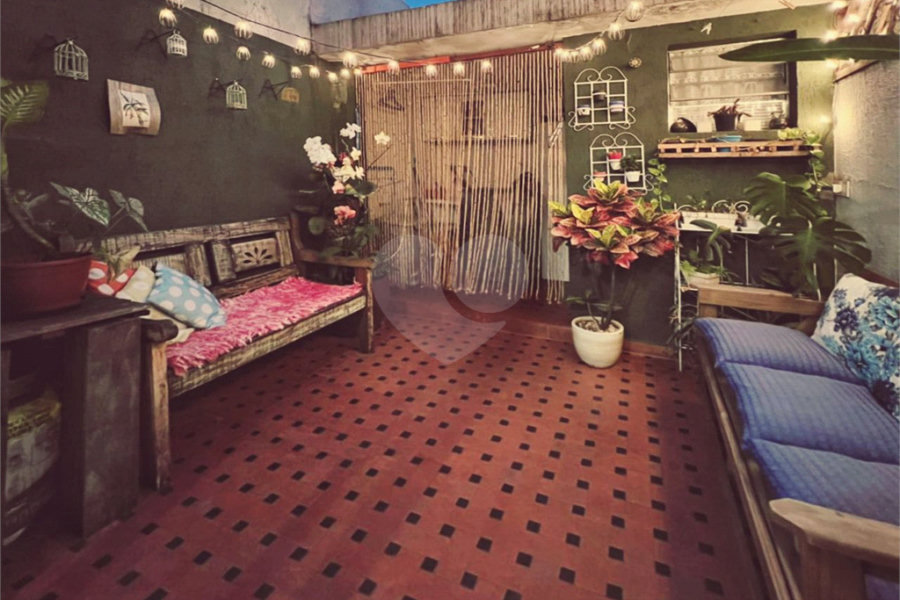 Sobrado à venda com 2 quartos em Tremembé, São Paulo, SP