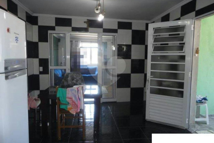 Casa de Vila à venda com 6 quartos em Jardim Peri, São Paulo, SP